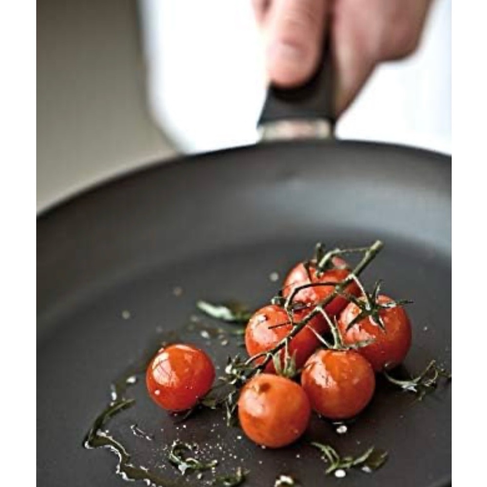 Scanpan Classic 8 inch Nonstick Fry Pan – Compatible with Gas and Electric Stove - Picture 7 of 8